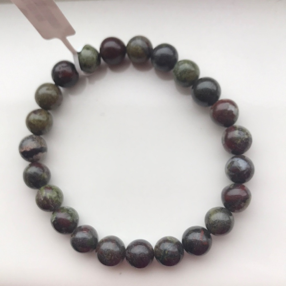 NWT Bloodstone beaded stretch bracelet. Real gemstones boho layering hippie bold